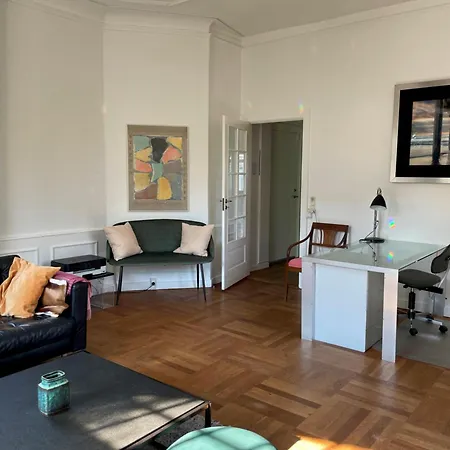 With Private Garden Apartment Hellerup